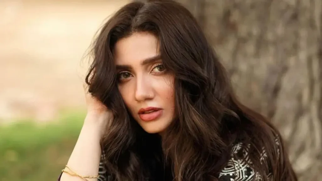 Mahira Khan Mawra Hocane embrace viral 'acha jee' trend