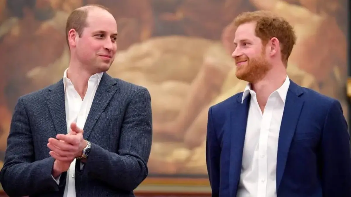 HRH 'desperate' Prince Harry's bowing down strikes a chord with Prince William: 'Do this one thing'