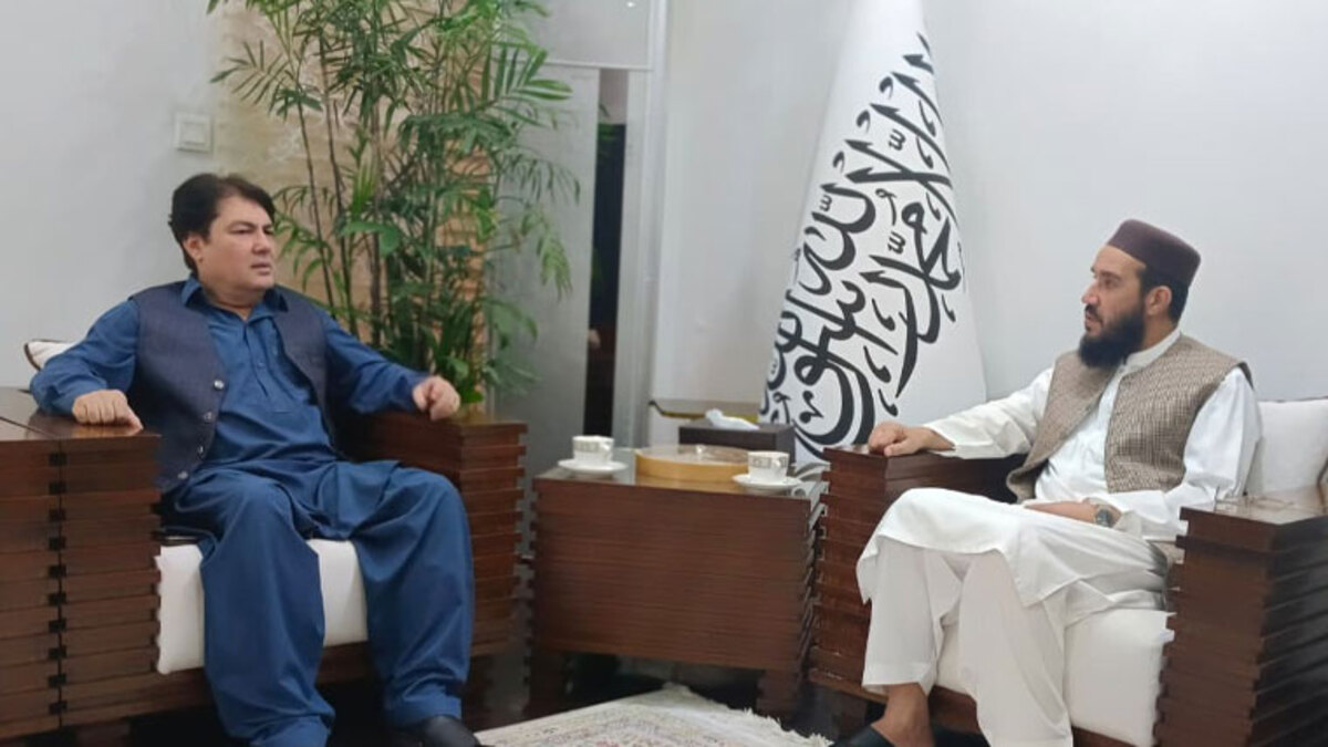 KP information adviser, Afghan ambassador talk regional peace