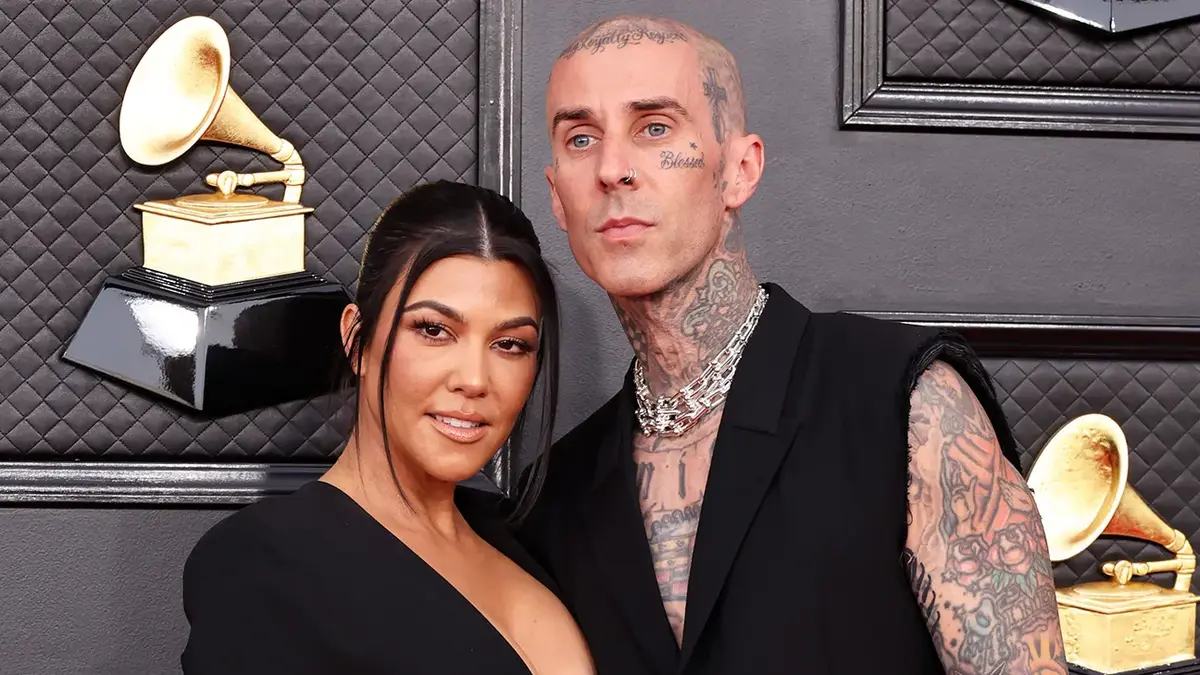 Kourtney Kardashian shows off new look as she plots secret baby with Travis Barker