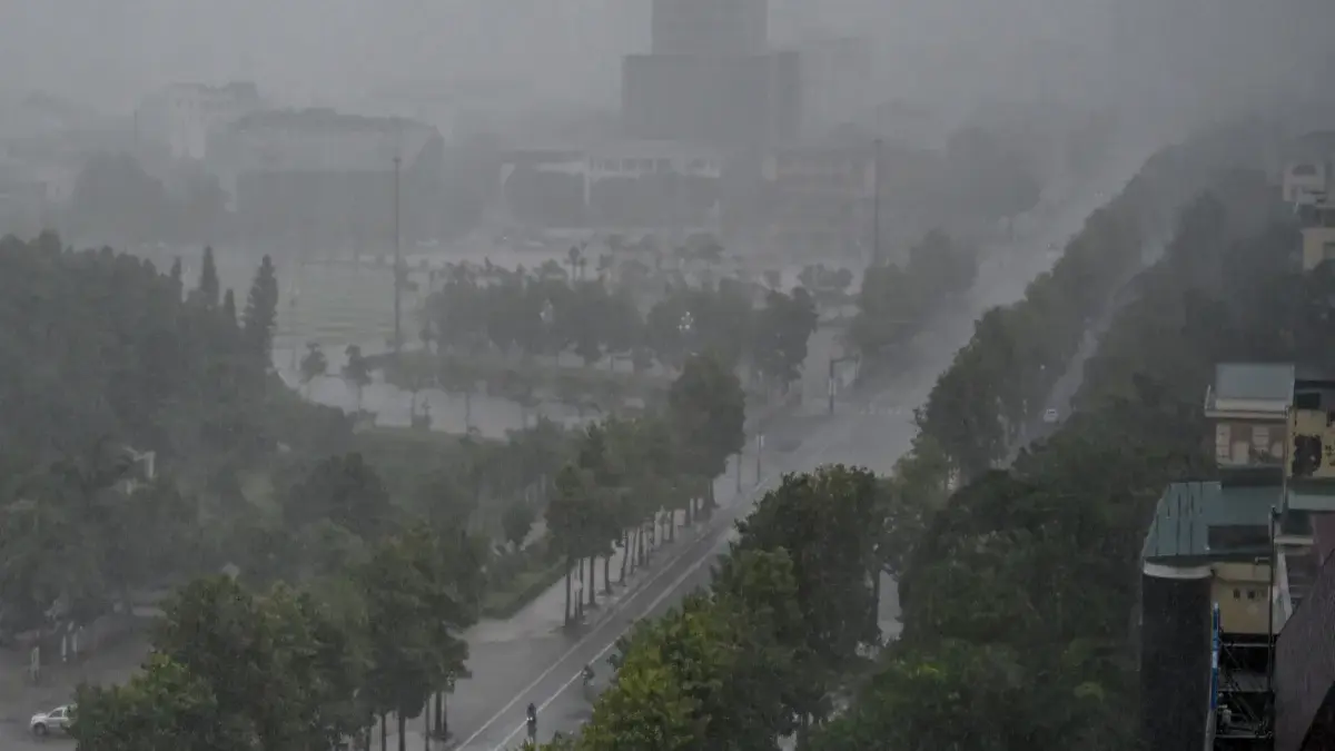 Vietnam to evacuate 250,000 in preparation for Typhoon Bualoi