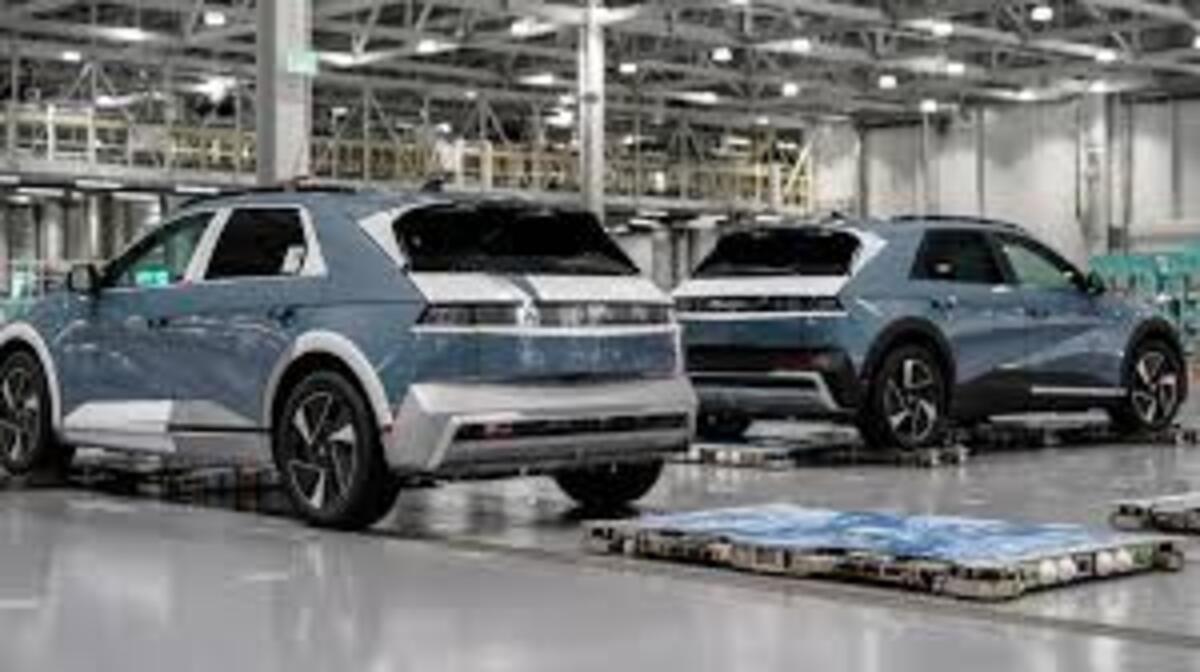 South Koreans detained in ICE raid at Hyundai electric vehicle site in Georgia