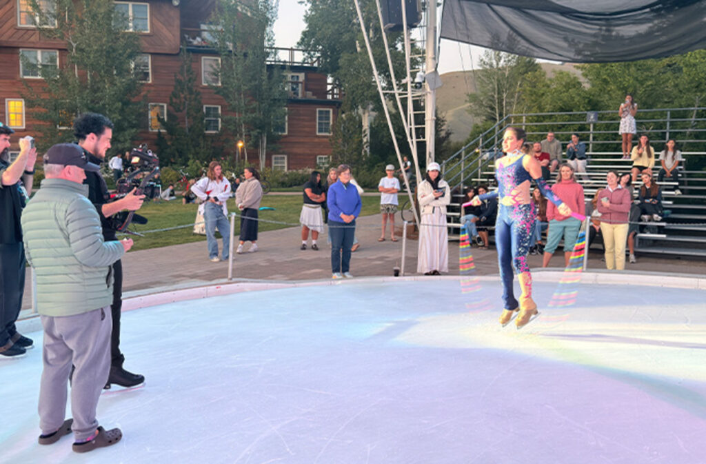 Hungarian Ice skater sets World Record with 136 rope skips on ice