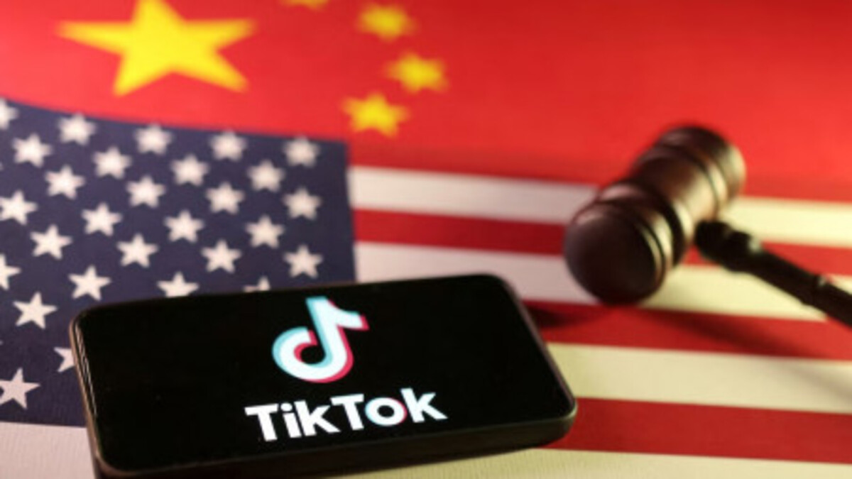 Trump to sign order stating TikTok deal satisfies 2024 law conditions